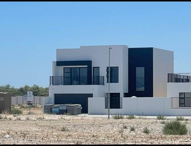4 BEDROOM FREESTANDING FOR SALE IN SANDOWN